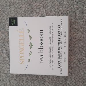 Spongelle Tea Blossom Buffer